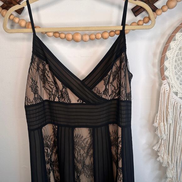 LOFT Dresses & Skirts - Loft Nude Black Lace Overlay Midi Dress